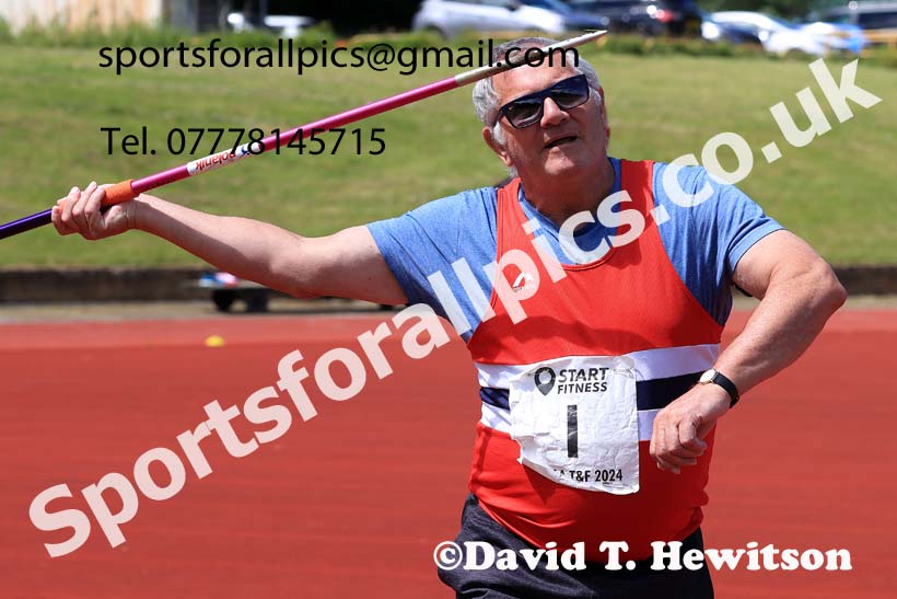 Mens javelin 2024 NE Masters Track and Field Champs., Monkton Stadium, Jarrow.  Photo: David T. Hewitson/Sports for All Pics
